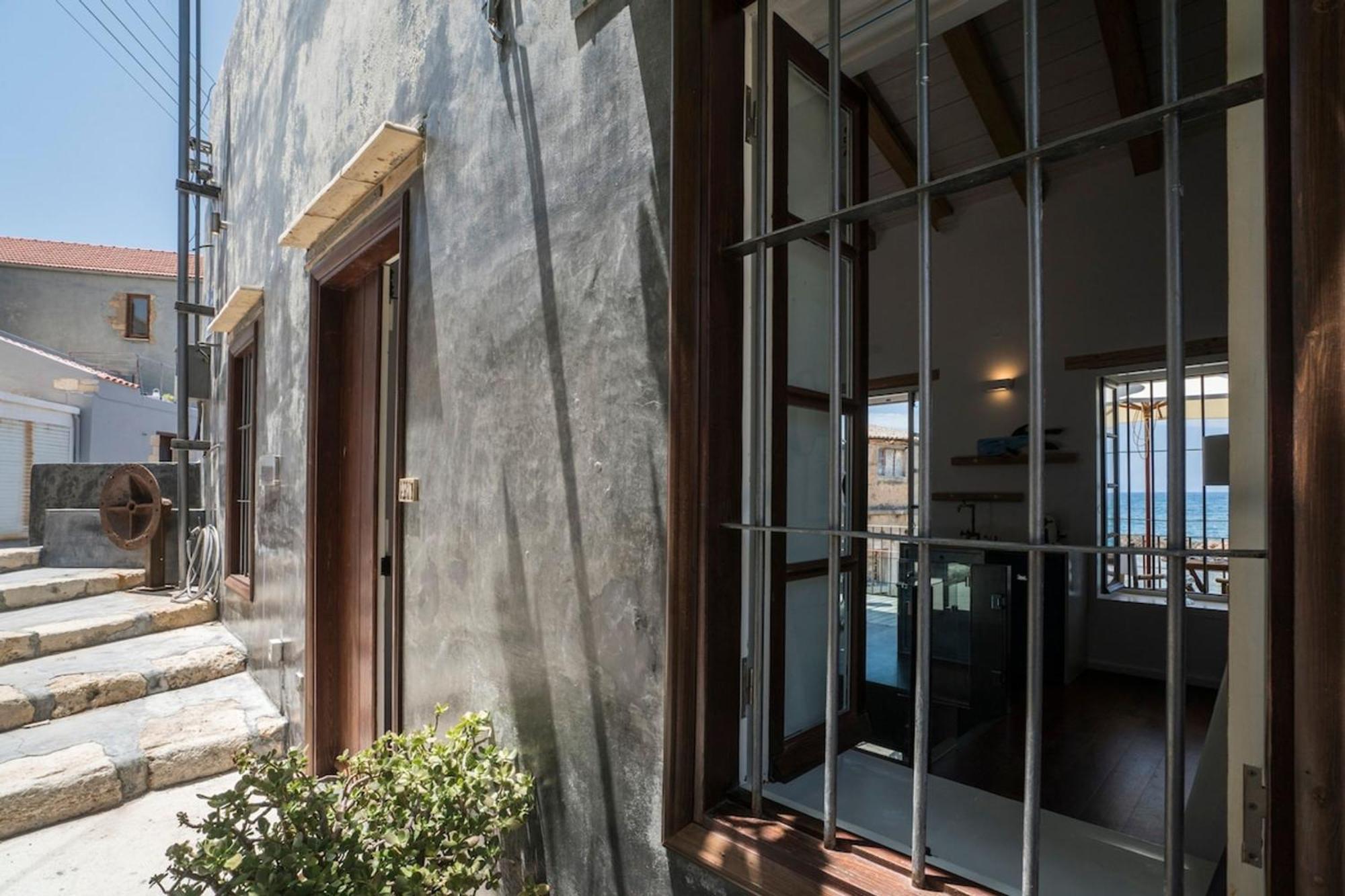 Kito- Transformed House On The Water'S Edge Villa Chania  Bagian luar foto